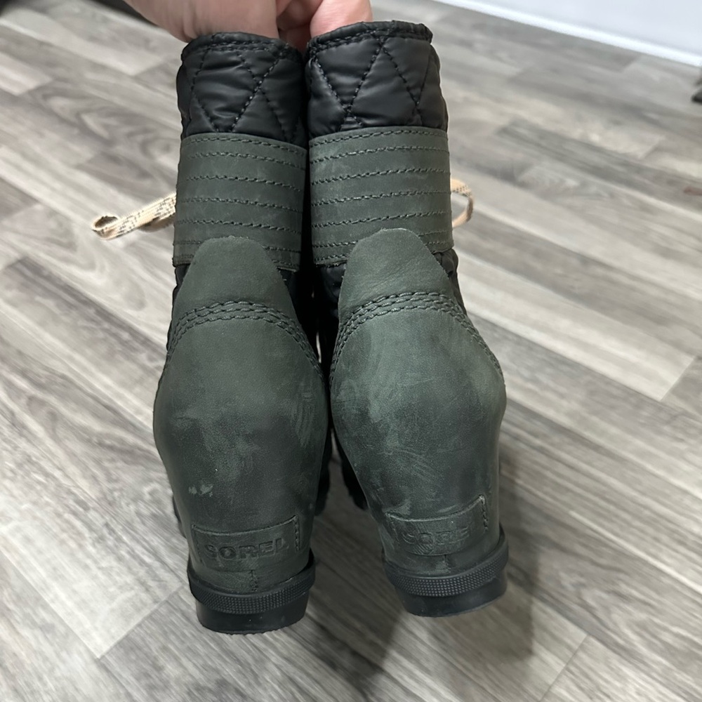 Sorel Lexie Wedge Quilted Bootie Dark Slate 8.5 - Picture 3 of 5